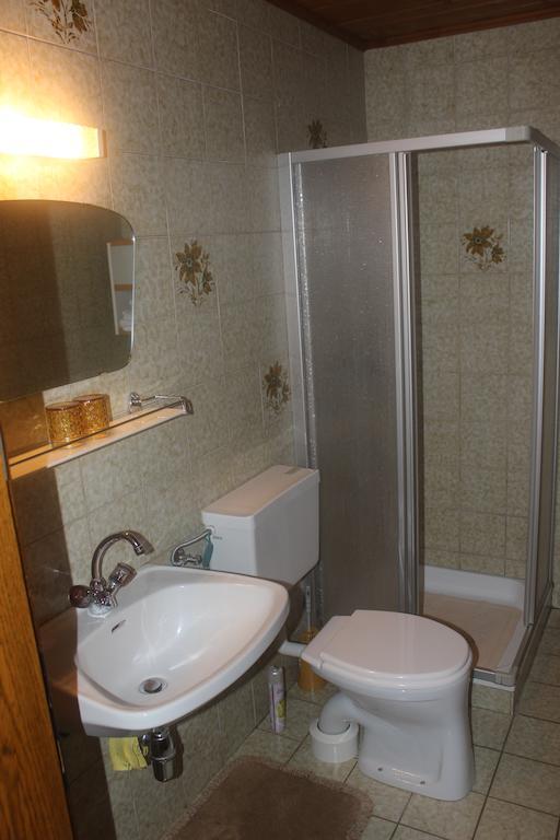 Haus Bergblick Apartment Bad Kleinkirchheim Ruang foto