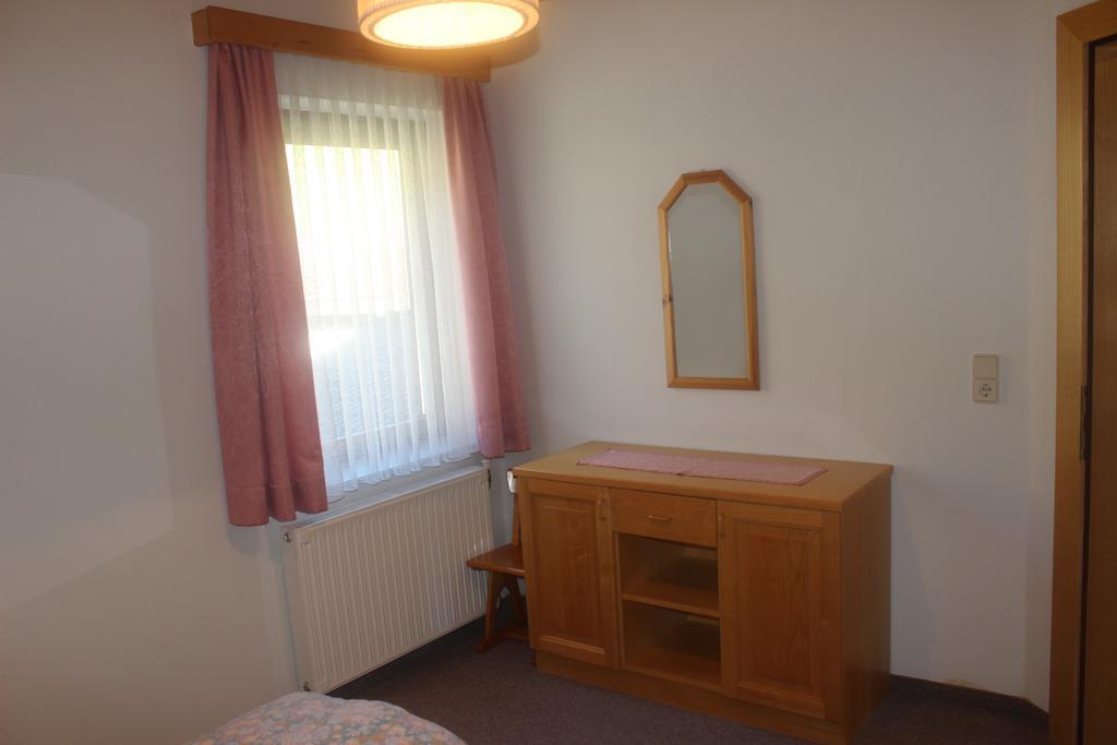 Haus Bergblick Apartment Bad Kleinkirchheim Ruang foto