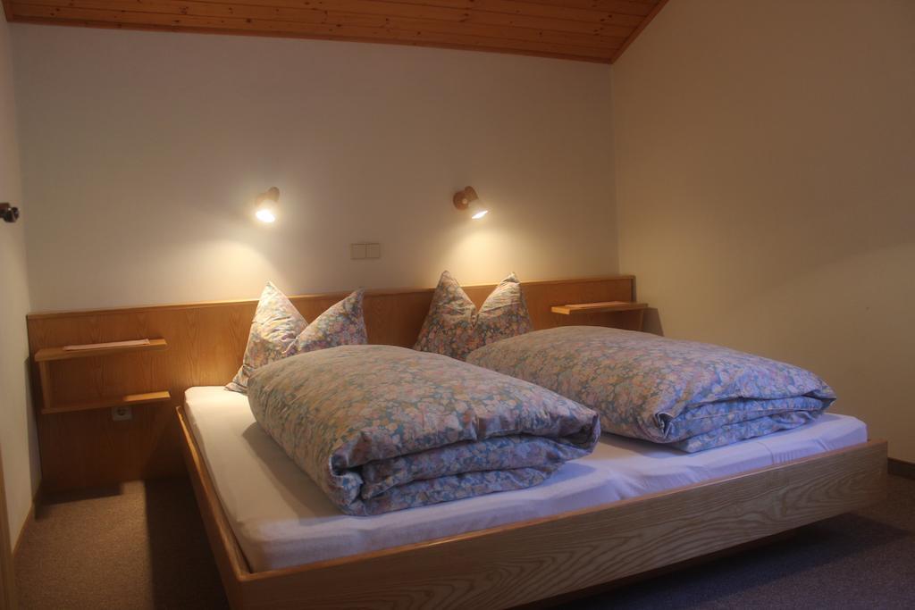 Haus Bergblick Apartment Bad Kleinkirchheim Ruang foto