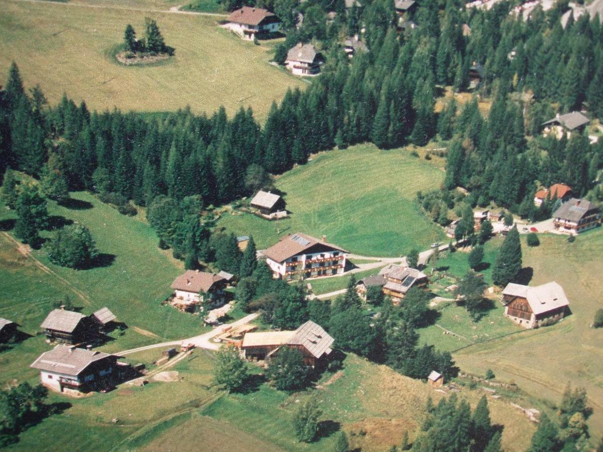 Haus Bergblick Apartment Bad Kleinkirchheim Bagian luar foto